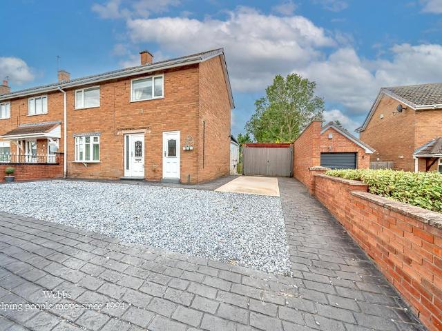 2 bedroom end of terrace house for sale