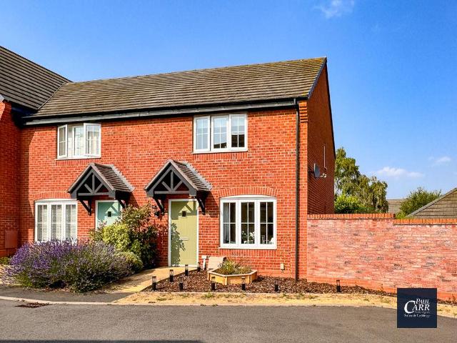 2 bedroom end of terrace house for sale