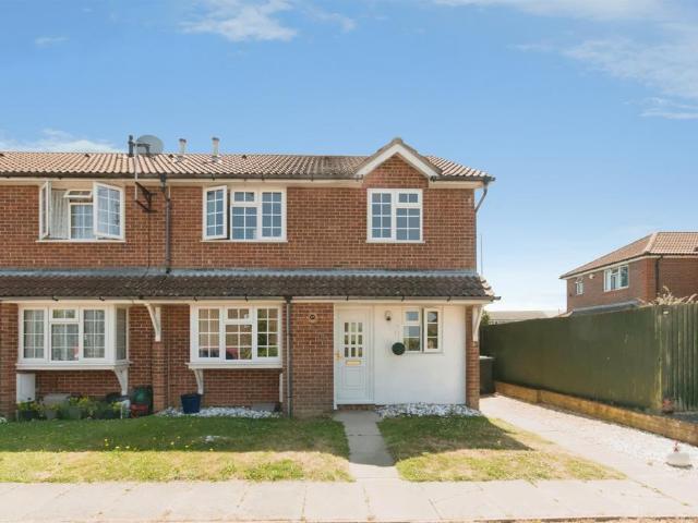2 bedroom end of terrace house for sale