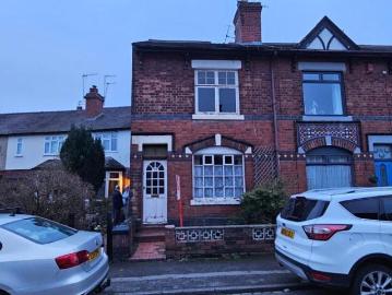 2 bedroom end of terrace house for sale