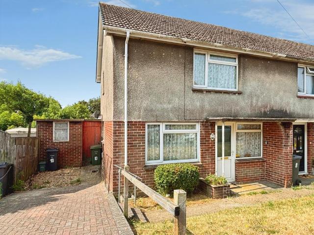 2 bedroom end of terrace house for sale
