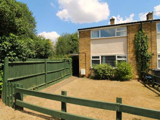 2 bedroom end of terrace house for sale