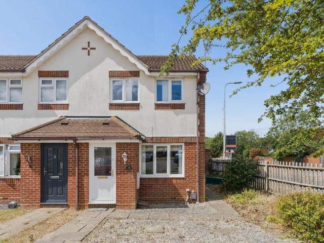 2 bedroom end of terrace house for sale