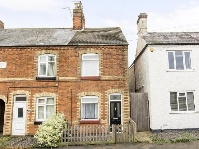 2 bedroom end of terrace house for sale