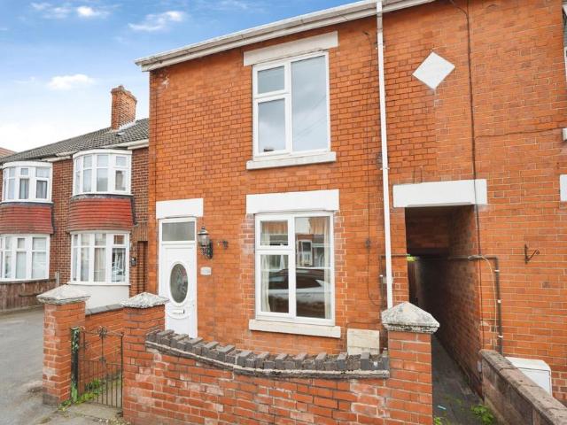 2 bedroom end of terrace house for sale