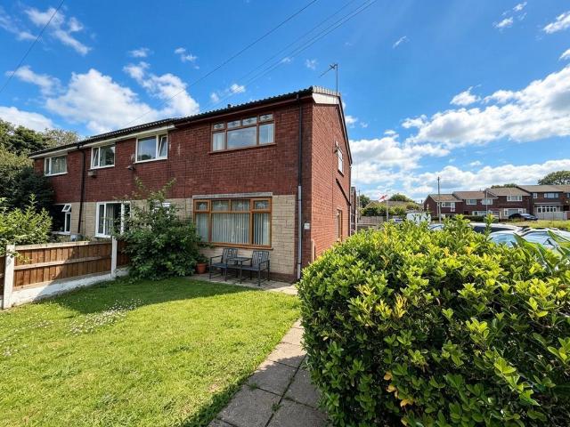 2 bedroom end of terrace house for sale