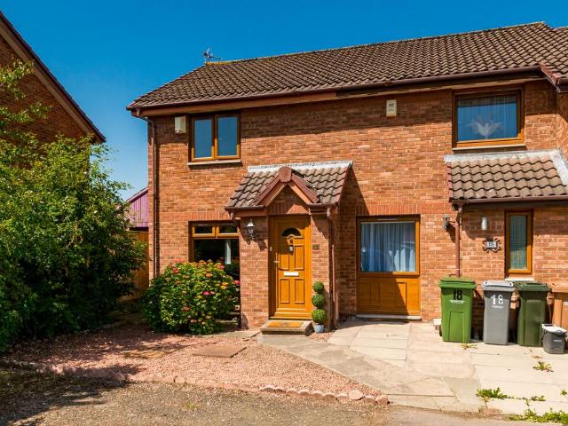 2 bedroom end of terrace house for sale