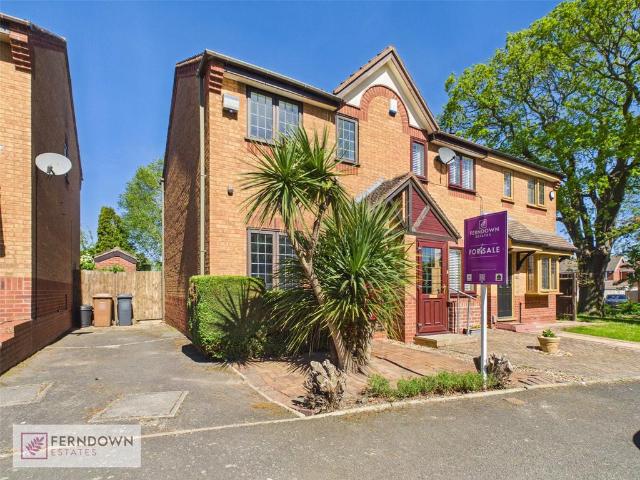 2 bedroom end of terrace house for sale
