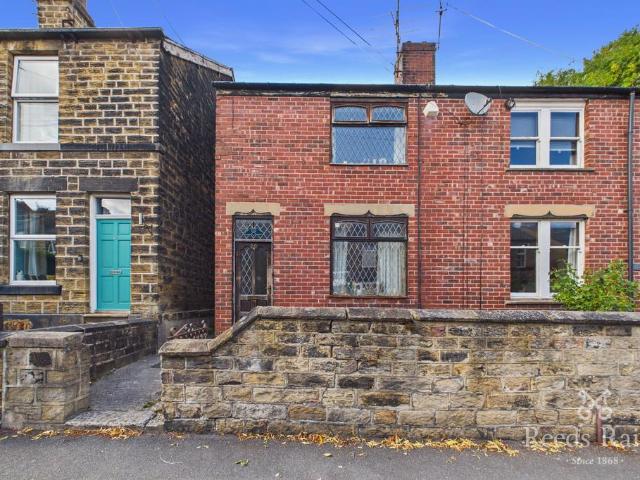 2 bedroom end of terrace house for sale
