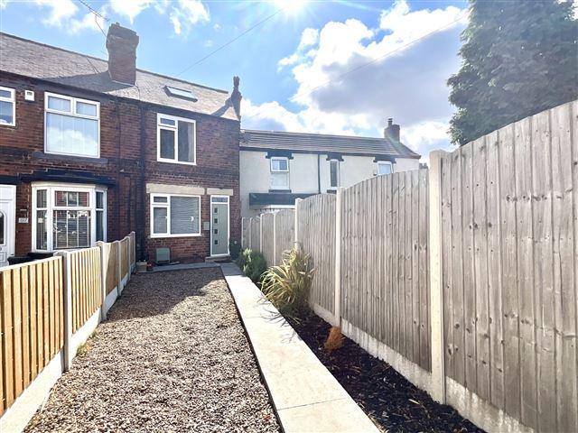 2 bedroom end of terrace house for sale