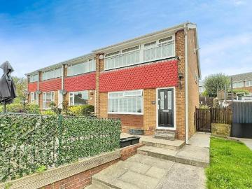 2 bedroom end of terrace house for sale