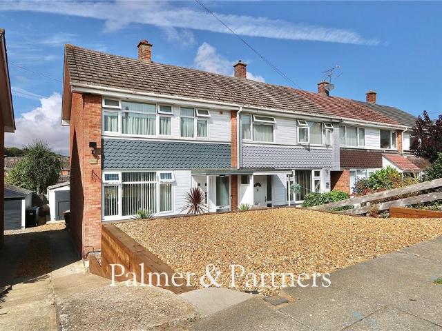 2 bedroom end of terrace house for sale