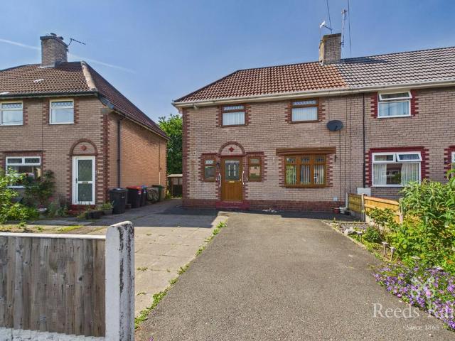 2 bedroom end of terrace house for sale