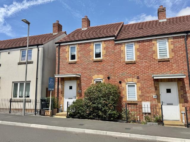 2 bedroom end of terrace house for sale