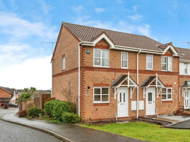 2 bedroom end of terrace house for sale
