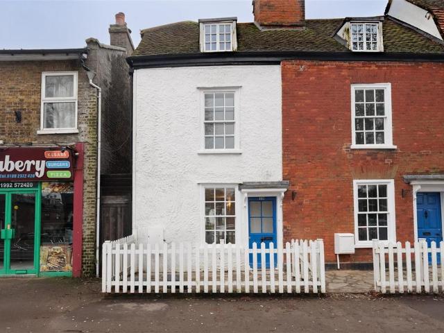 2 bedroom end of terrace house for sale