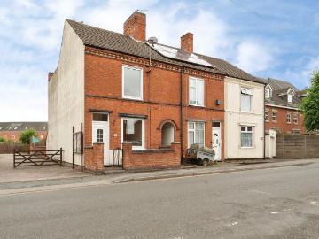 2 bedroom end of terrace house for sale