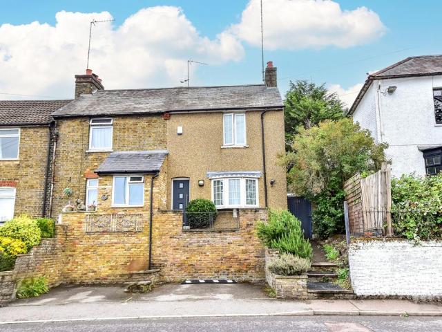 2 bedroom end of terrace house for sale