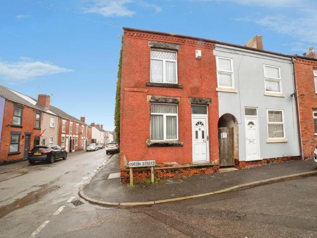 2 bedroom end of terrace house for sale