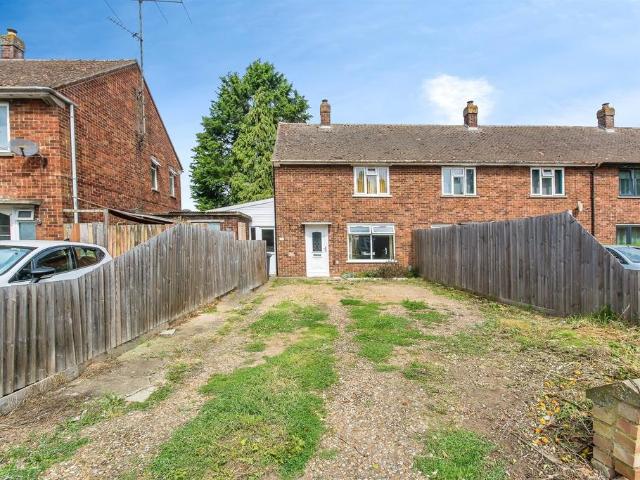 2 bedroom end of terrace house for sale