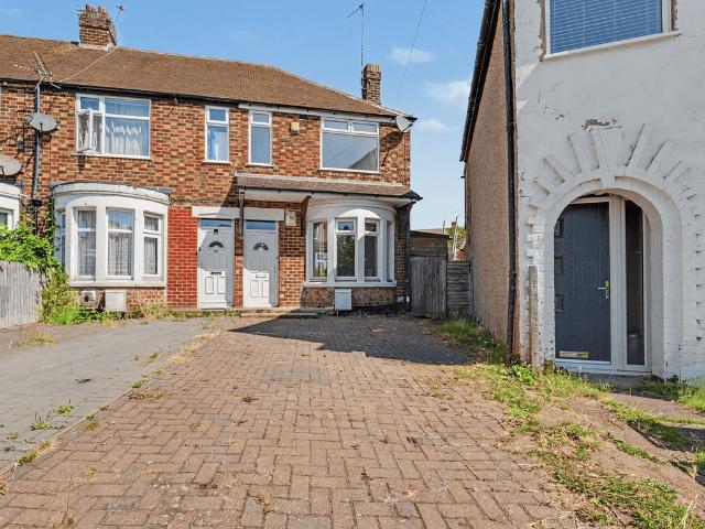 2 bedroom end of terrace house for sale