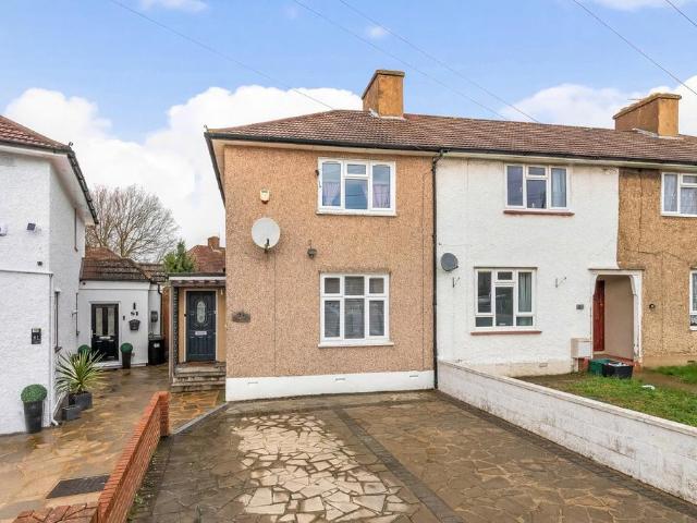 2 bedroom end of terrace house for sale