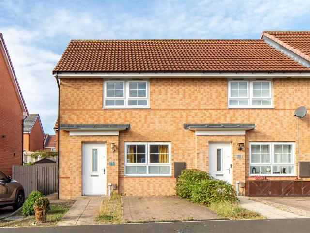 2 bedroom end of terrace house for sale
