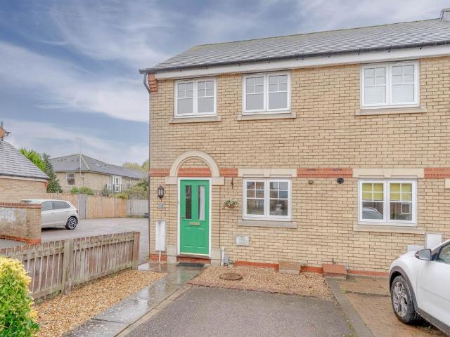 2 bedroom end of terrace house for sale