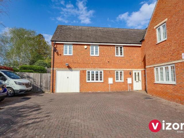 2 bedroom end of terrace house for sale