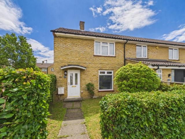 2 bedroom end of terrace house for sale