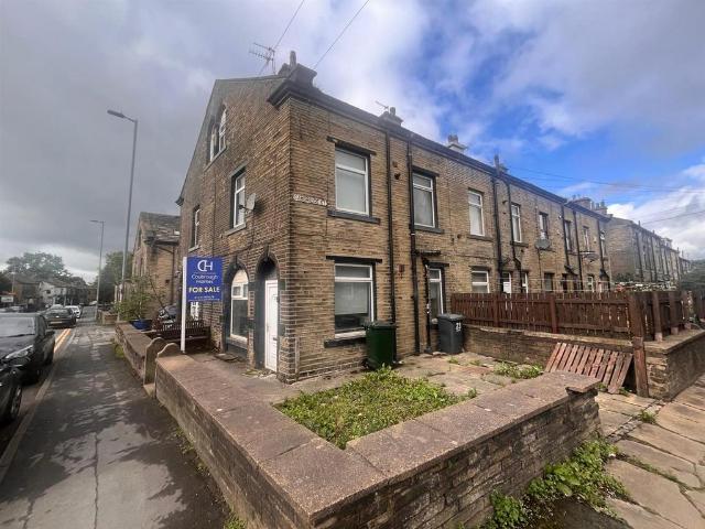 2 bedroom end of terrace house for sale