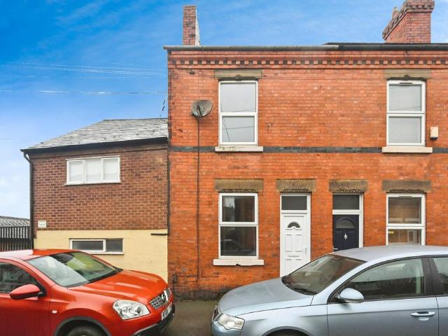 2 bedroom end of terrace house for sale