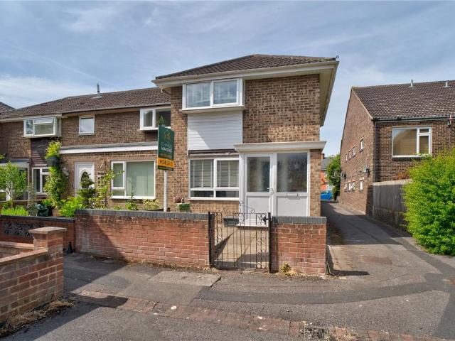2 bedroom end of terrace house for sale