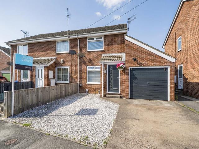 2 bedroom end of terrace house for sale