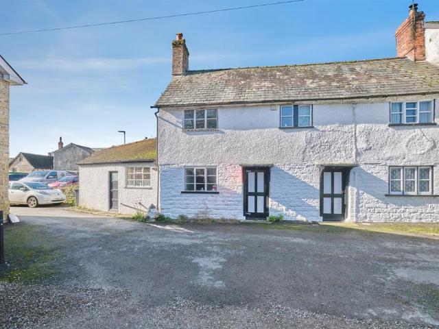 2 bedroom end of terrace house for sale