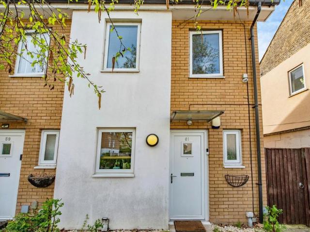 2 bedroom end of terrace house for sale