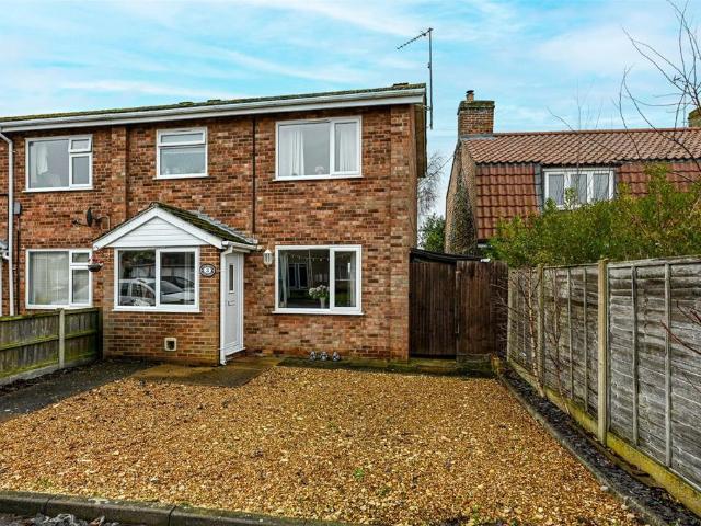 2 bedroom end of terrace house for sale
