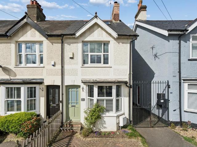 2 bedroom end of terrace house for sale