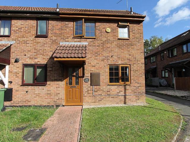 2 bedroom end of terrace house for sale