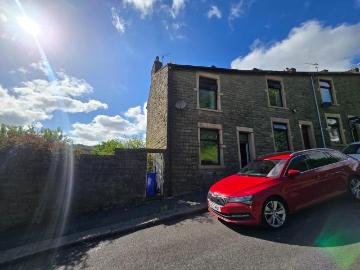 2 bedroom end of terrace house for sale