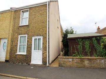 2 bedroom end of terrace house for sale