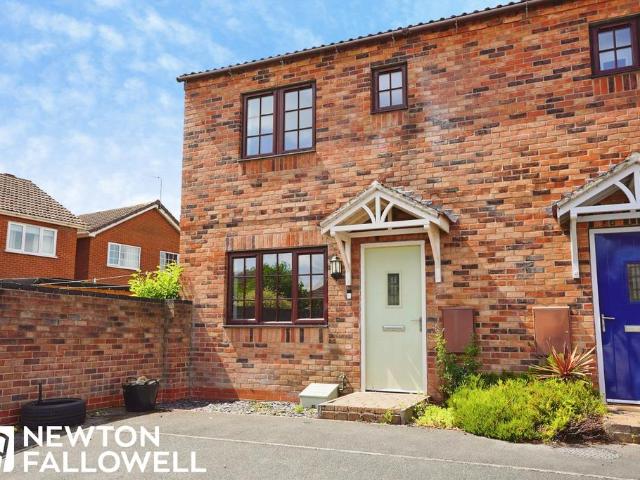 2 bedroom end of terrace house for sale