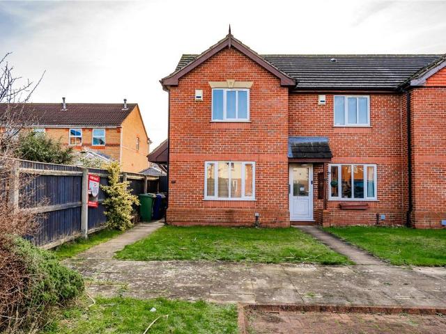 2 bedroom end of terrace house for sale
