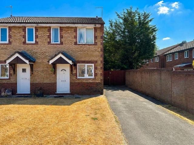 2 bedroom end of terrace house for sale