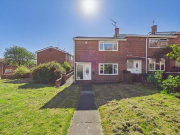 2 bedroom end of terrace house for sale