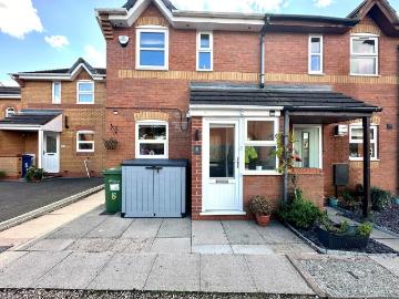 2 bedroom end of terrace house for sale