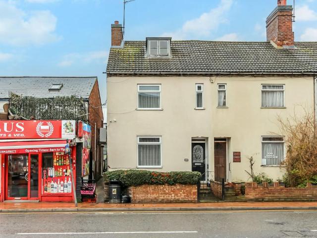 2 bedroom end of terrace house for sale