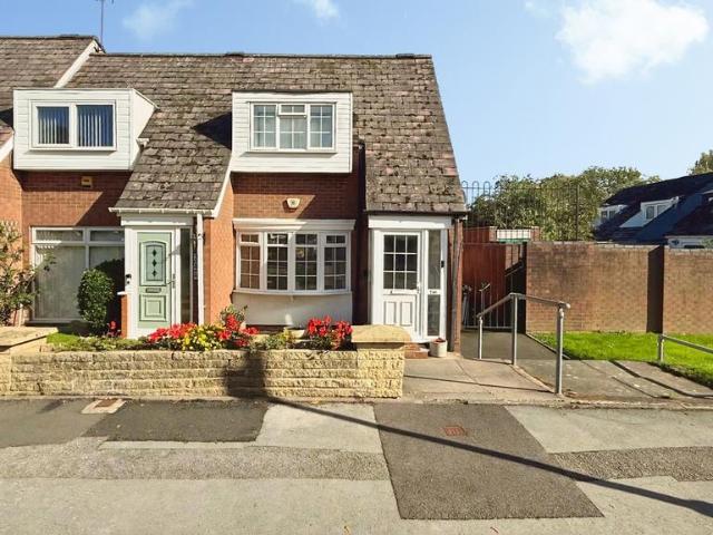 2 bedroom end of terrace house for sale