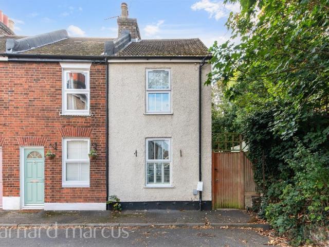 2 bedroom end of terrace house for sale