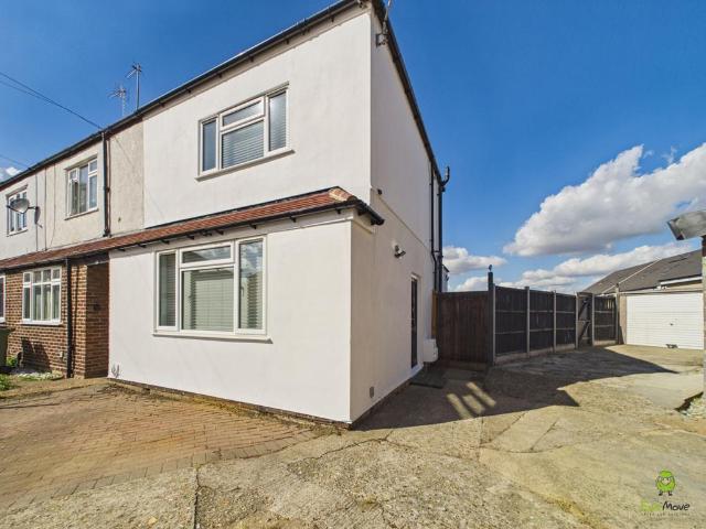 2 bedroom end of terrace house for sale